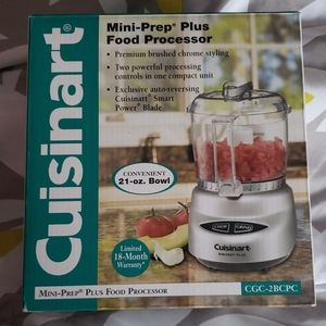 Many food processor
